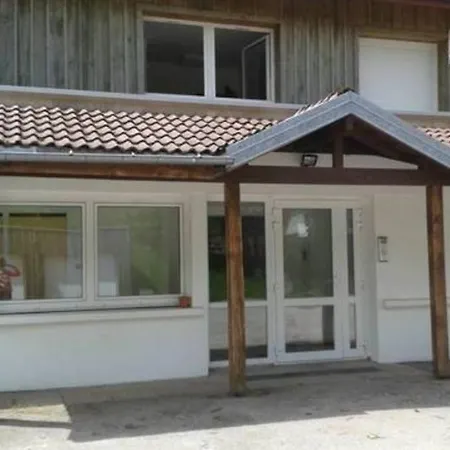 Confortable A De 27 M² ג'רארדמר